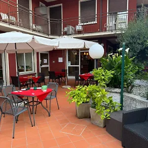 2* Szálloda Garni Capinera